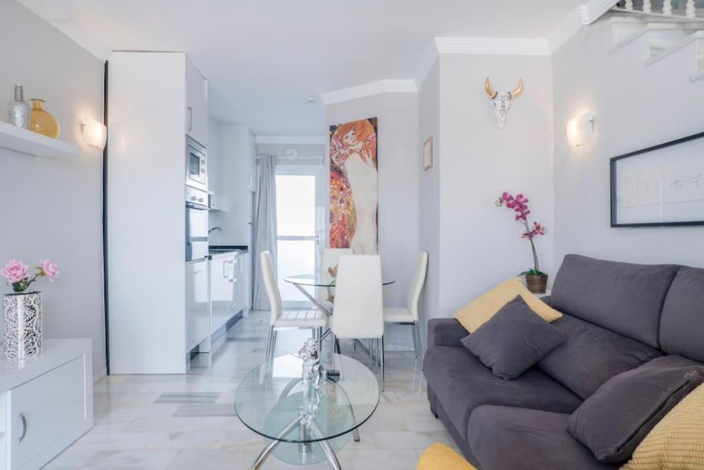 Casa Silvia Marbella- Plaza, Slonce, Spokoj I Golf Dış mekan fotoğraf